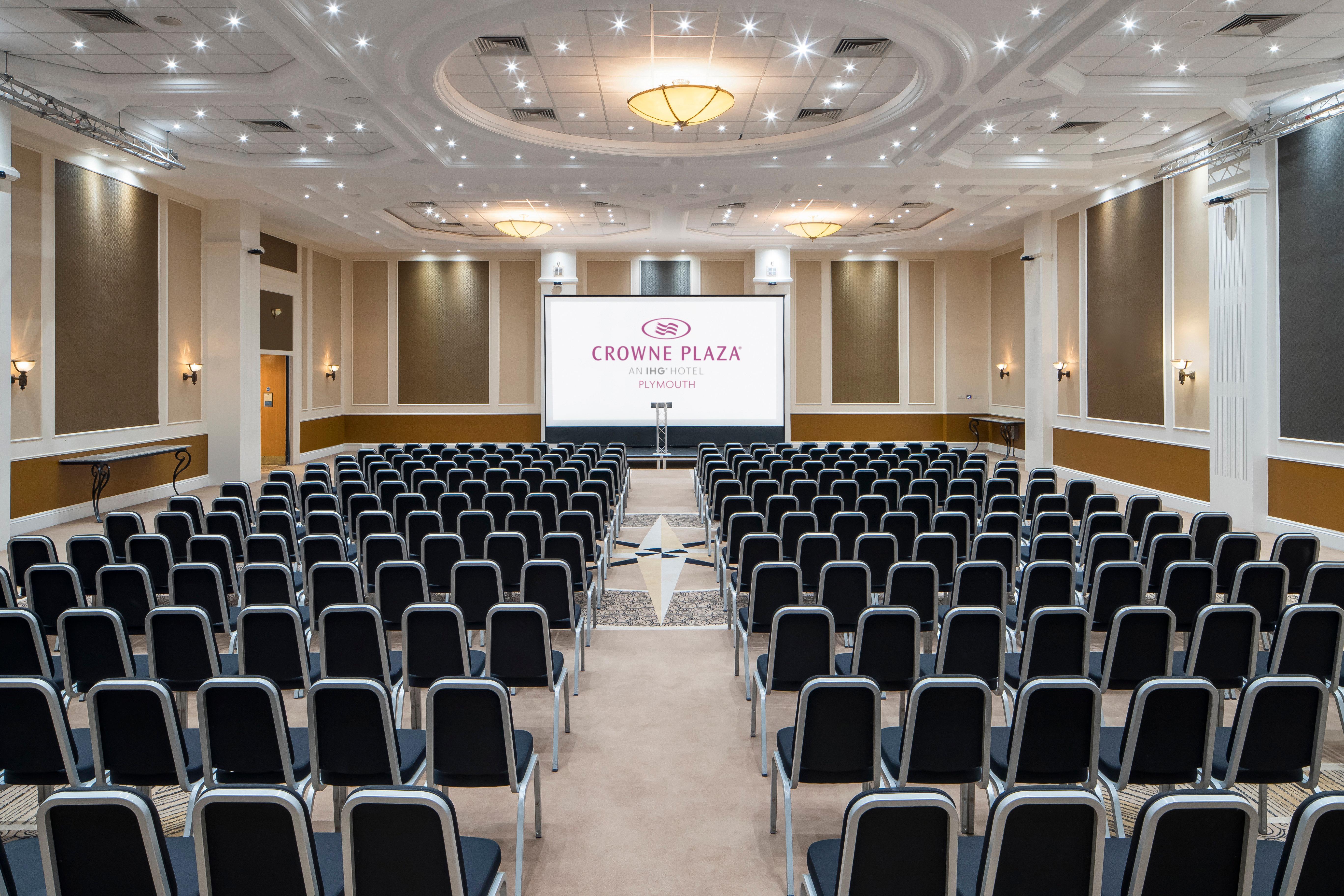 Готель Crowne Plaza Plymouth By Ihg Екстер'єр фото